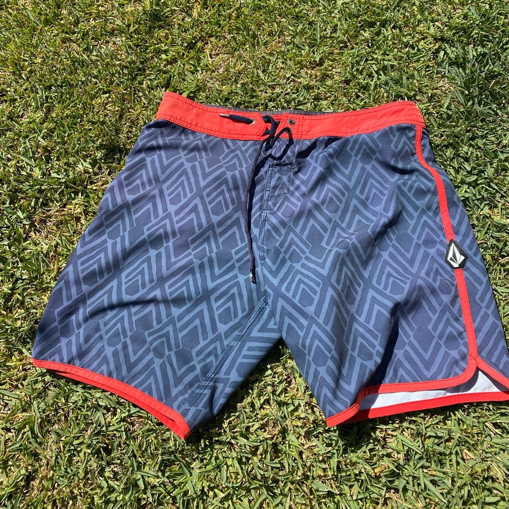 Volcom board shorts